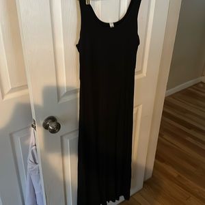 GUC black fit n flare maxi dress